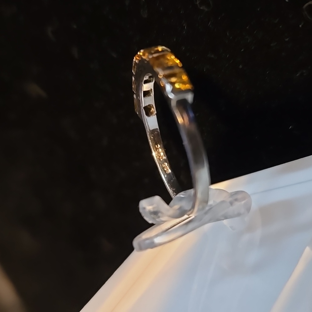 Silver Citrine Ring, 8 - Picture 4 of 7